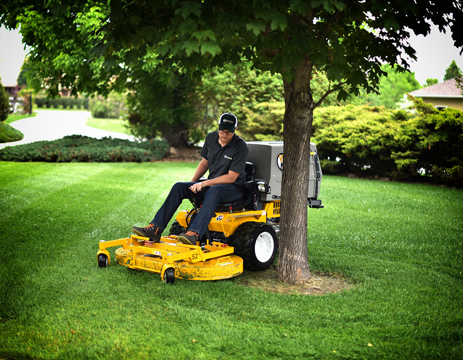 Rider Zero Skręt Walker C19 podczas koszenia trawnika